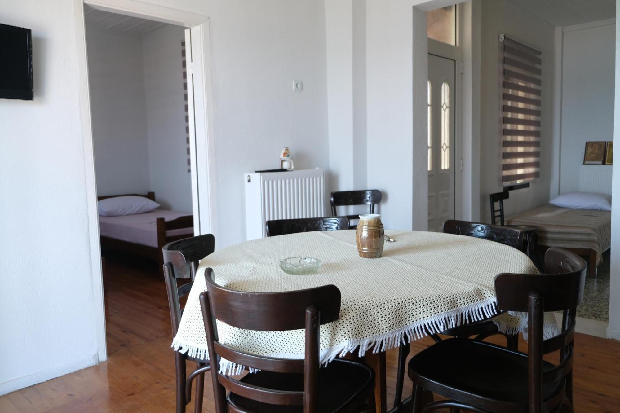 Mangoseaview Home1 *